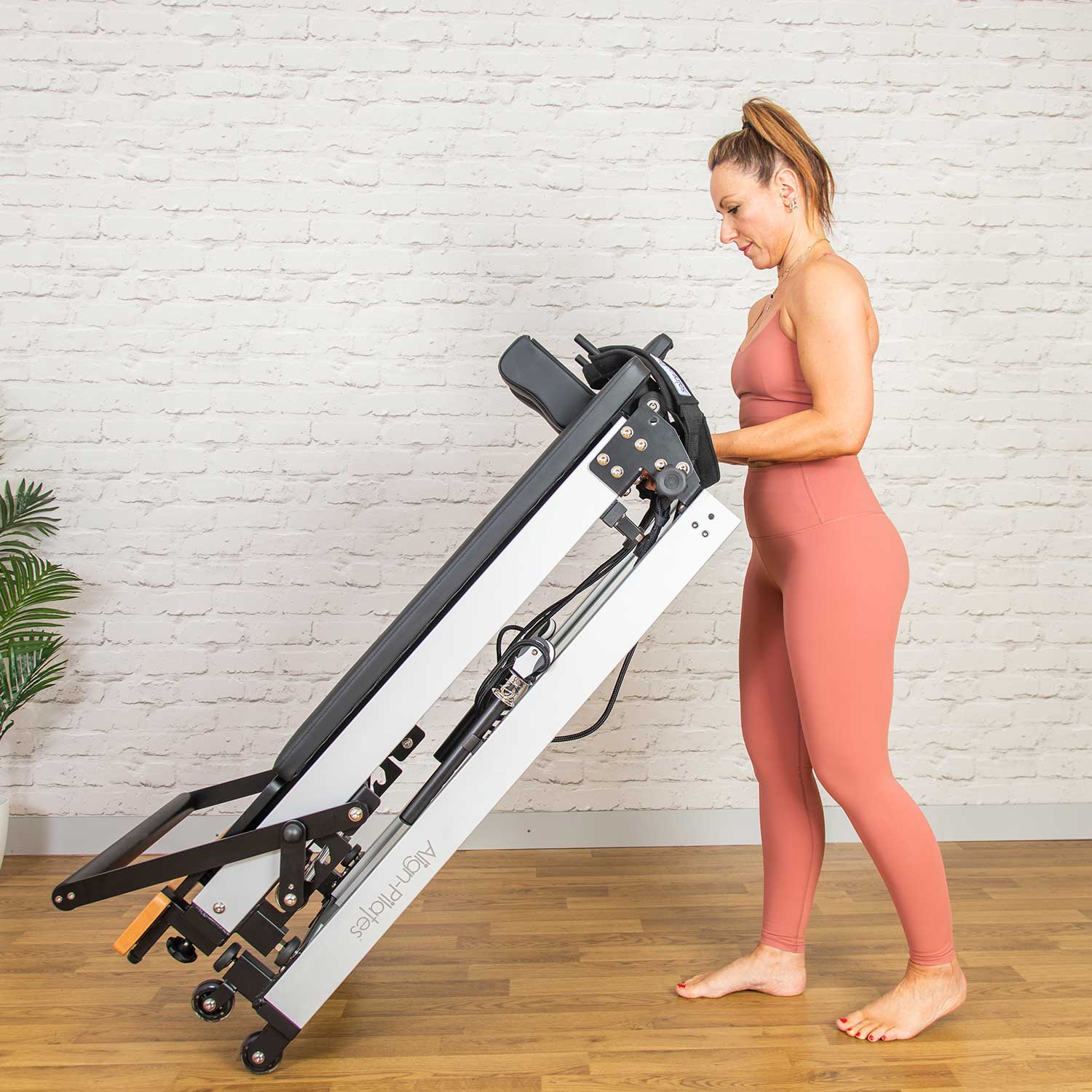 F3 ΑΝΑΔΙΠΛΟΥΜΕΝΟ REFORMER by ALIGN-PILATES